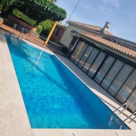 Casa Villa Ladi Umbrete 외부 사진